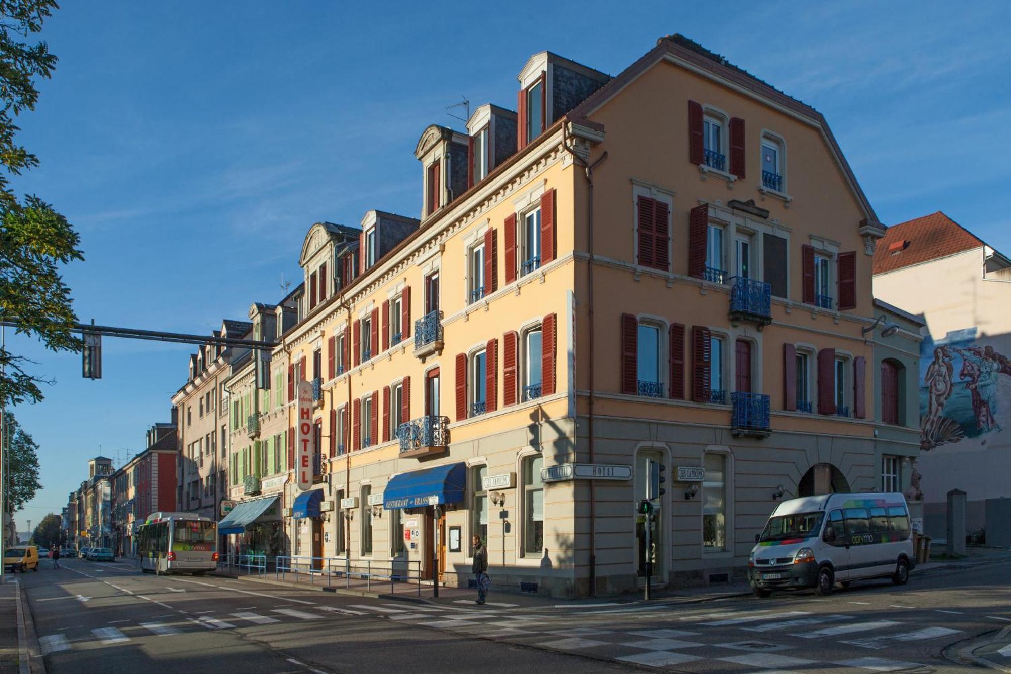 Hotel Restaurant Les Capucins Бельфор Екстер'єр фото